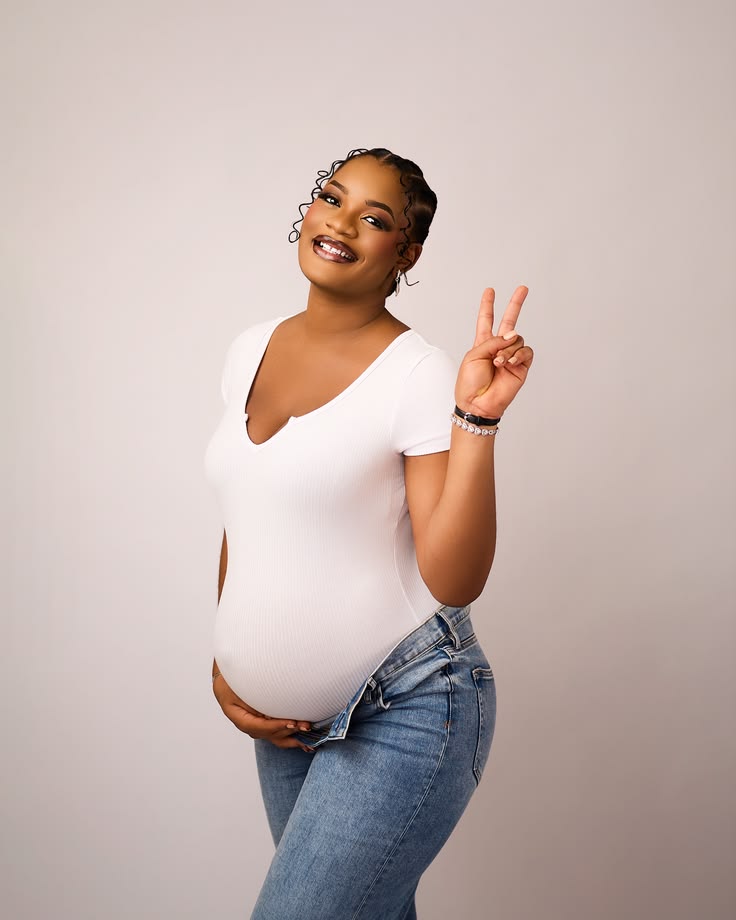 maternity gallery image 5