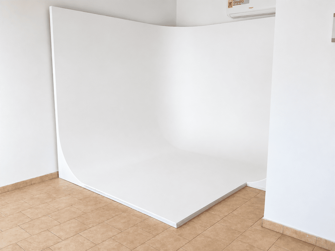 Creeew creative studio in Spintex